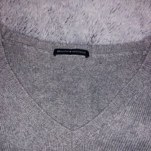 Brandy Melville Grey sweater